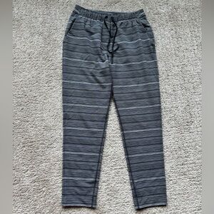 lululemon On The Fly Pant Crop